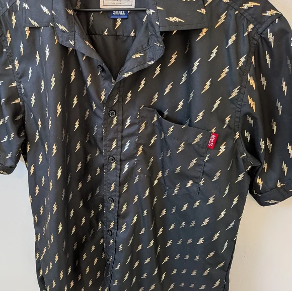RSVLTS Men's Black Metallic Lightning Bolt Short Sleeve Button Up Shirt Small - Picture 2 of 7